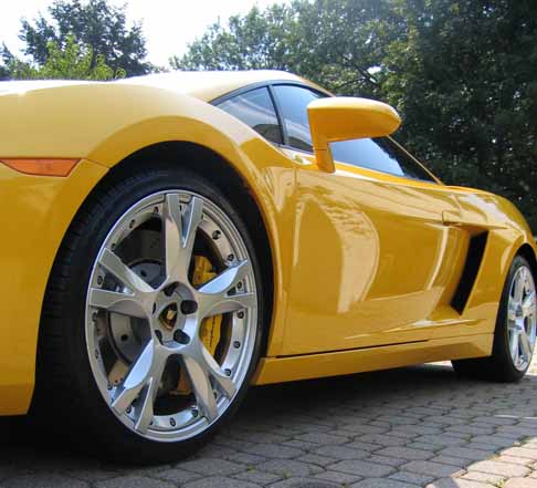 06_lamborghini_gallardo_21_thumbnail.jpg